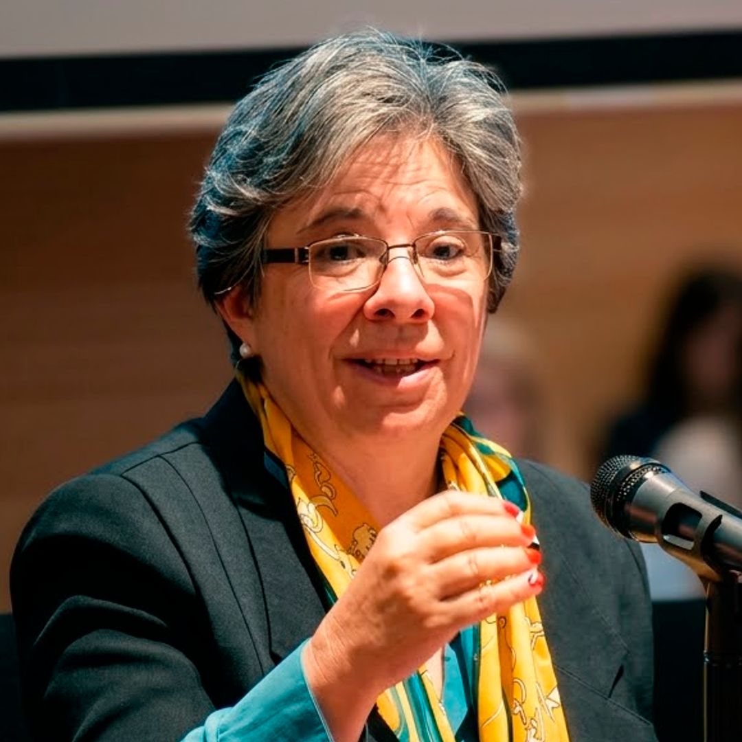 Dra. Ana Lourdes Suárez